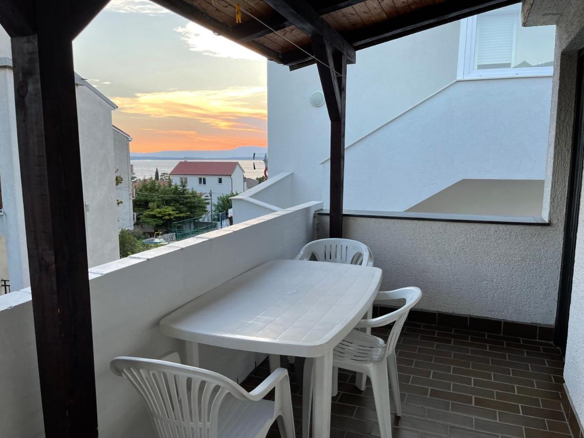 Apartment Ado Selce Exterior photo